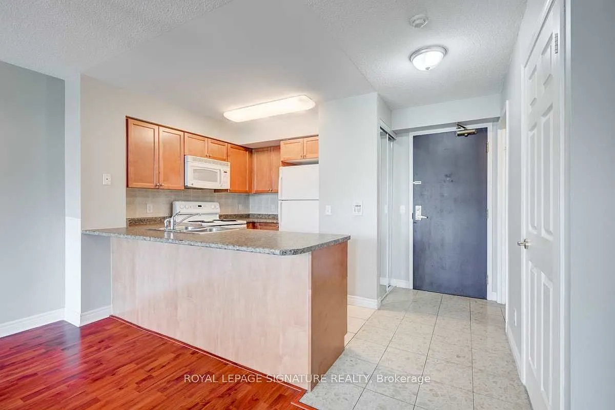 2 bed, $2,350 — Photo 2