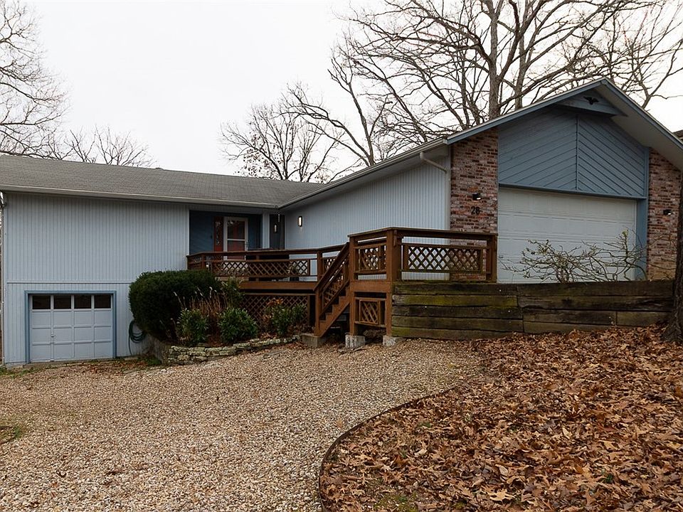 1st image of 28 Elizabeth Dr