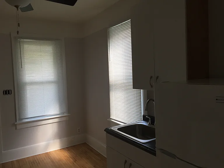 2534 N Weil St — Photo 30