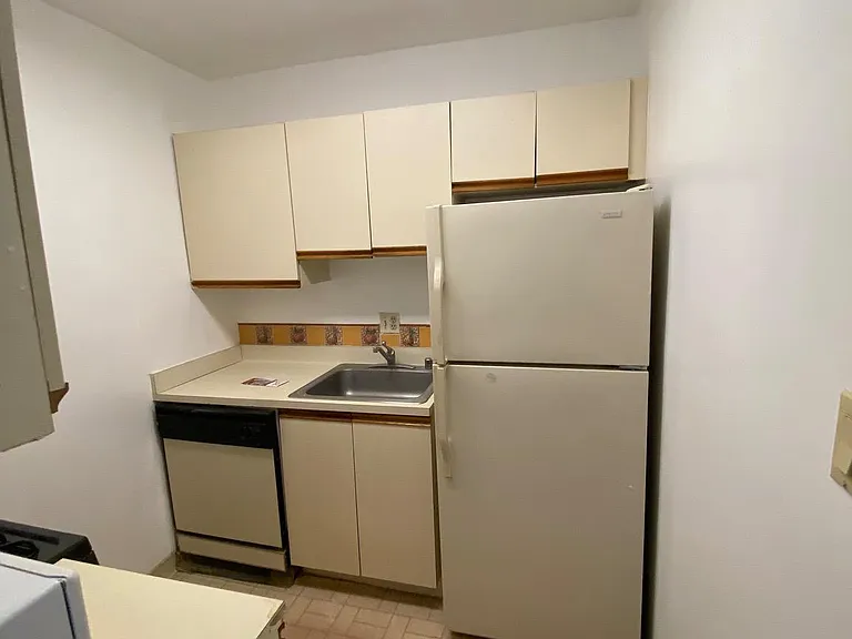 3701 5th St S #209 — Photo 5