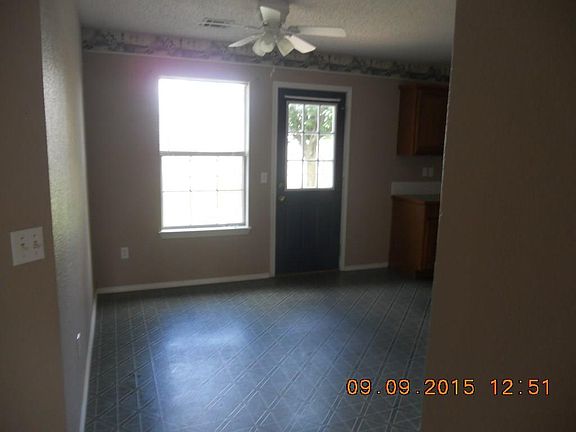 2nd image of 903 Marcus St