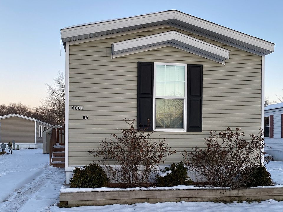 2nd image of 6001 E Maple St