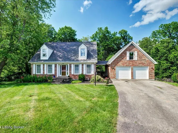 1100 Fawn Ct, La Grange, KY 40031