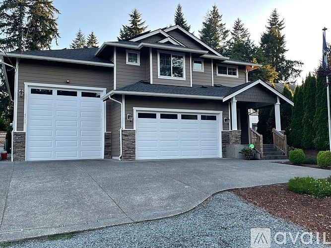 1st image of 4717 N Island Dr E