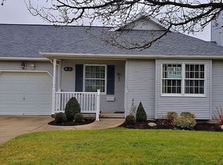 280 W Heatherwood Dr, Barberton, OH