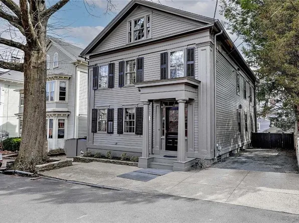 129 Williams St, Providence, RI 02906