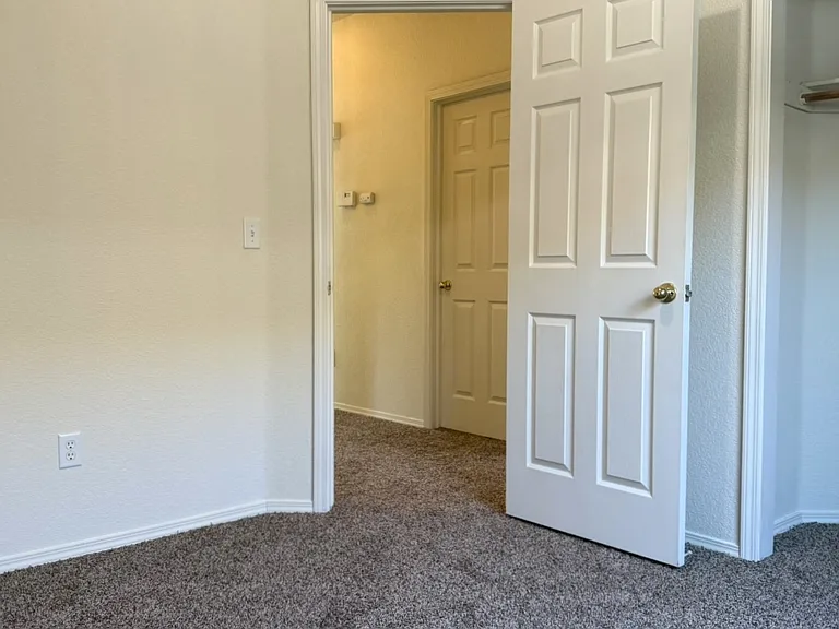 2675 Antares Ct — Photo 18