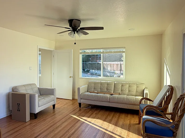 2846 Tara Hills Dr — Photo 8