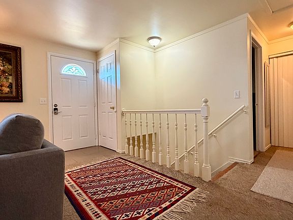 4th image of 1236 E Violet Dr S