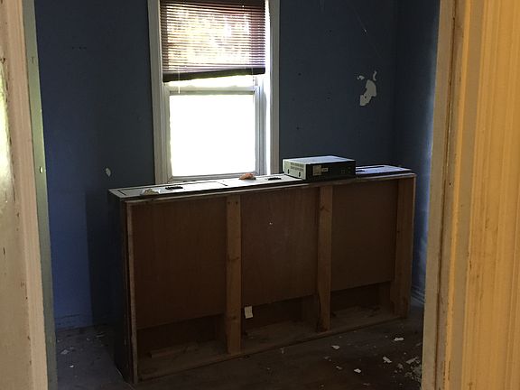 4th image of 250 Vanderbilt Ave
