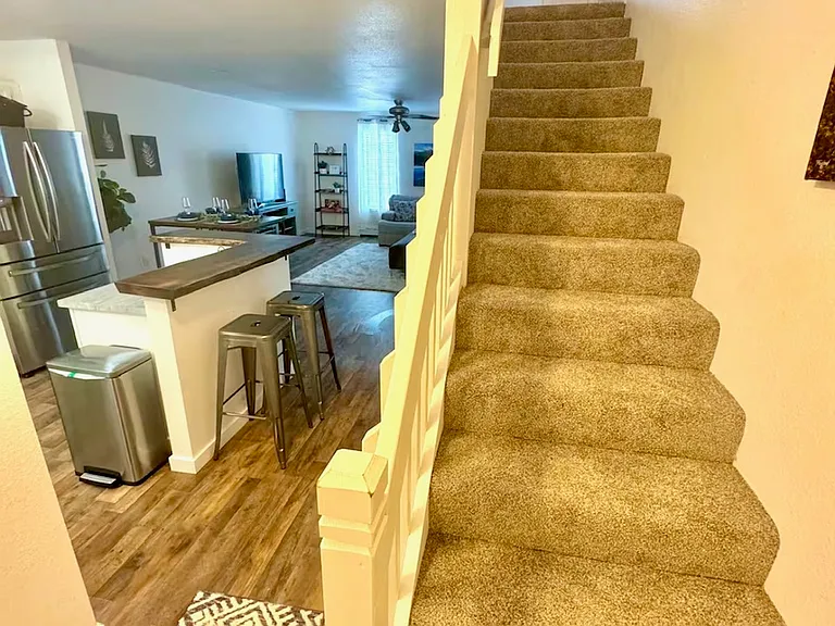 380 Explorer Ct #B — Photo 15