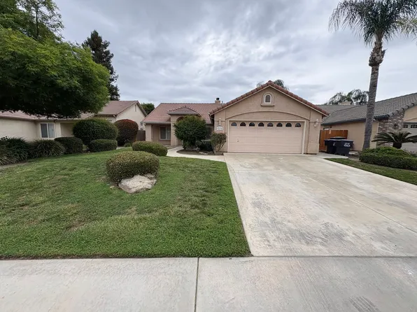 3432 S Martin Ct, Visalia, CA 93277