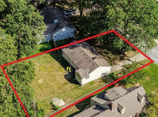 4938 W 78th Ter, Prairie Village, KS 66208