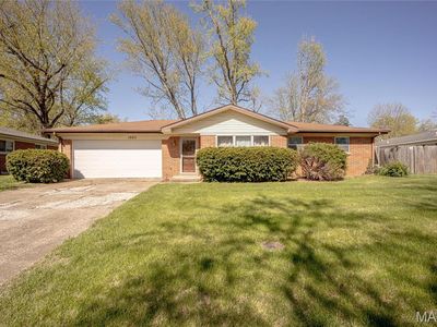 1005 Brentmoor Dr, Belleville, IL, 62223