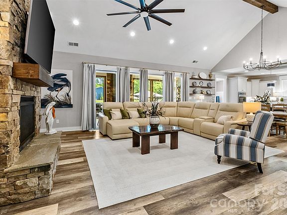 5th image of 1533 Aragon Beach Rd