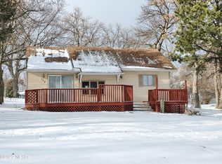117 W 1st St, Webster, SD 57274