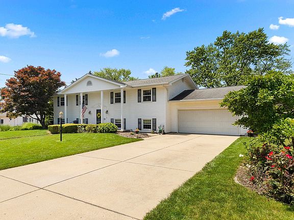 3rd image of 6711 N Gem Ct