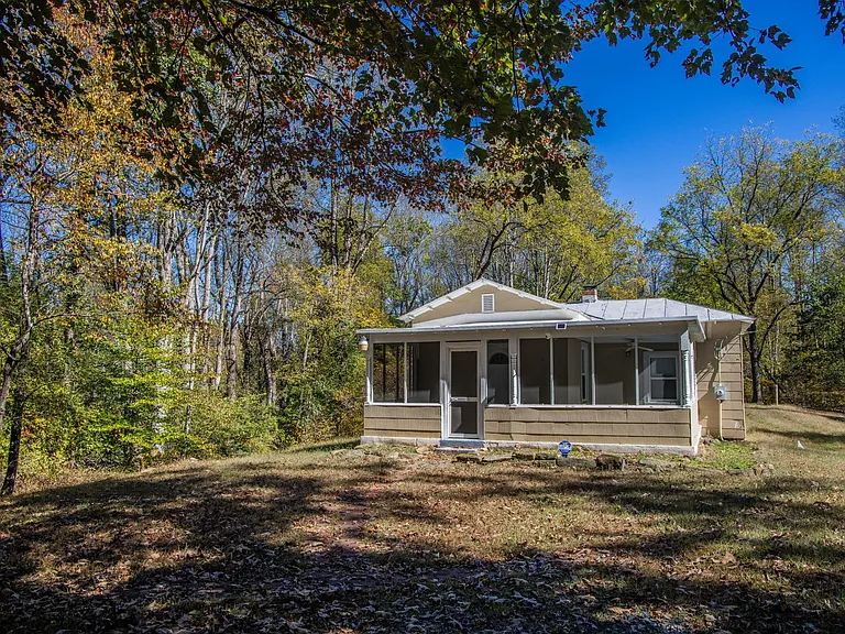 2301 Judge Ln — Photo 28