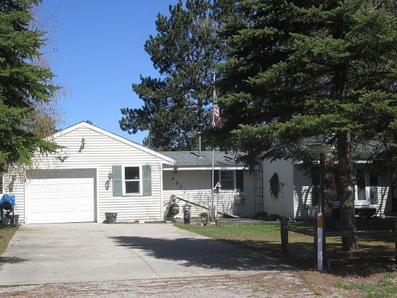 2nd image of 4520 Grant Dr
