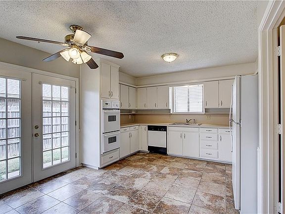 5th image of 3308 Lanarc Dr