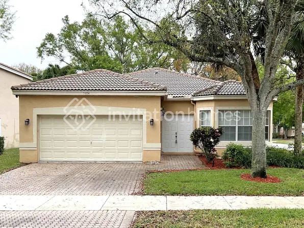 5804 NW 49th Ln, Pompano Beach, FL 33073