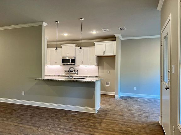3rd image of 15428 County Road 192 #601
