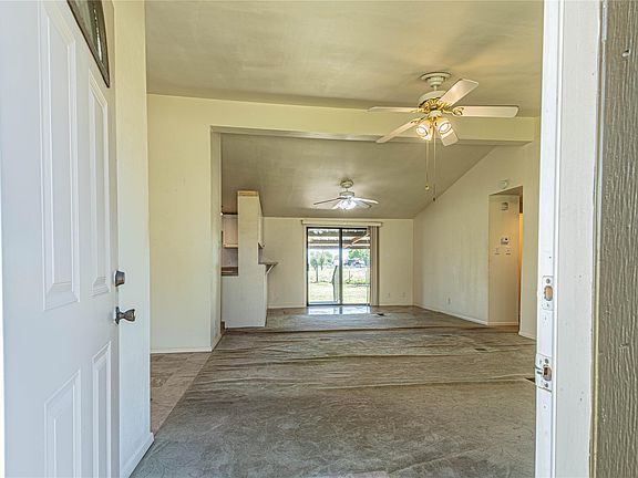 2nd image of 36177 Lomax Rd