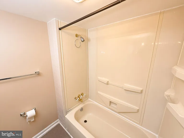 11324 Clearbrooke Ct — Photo 7