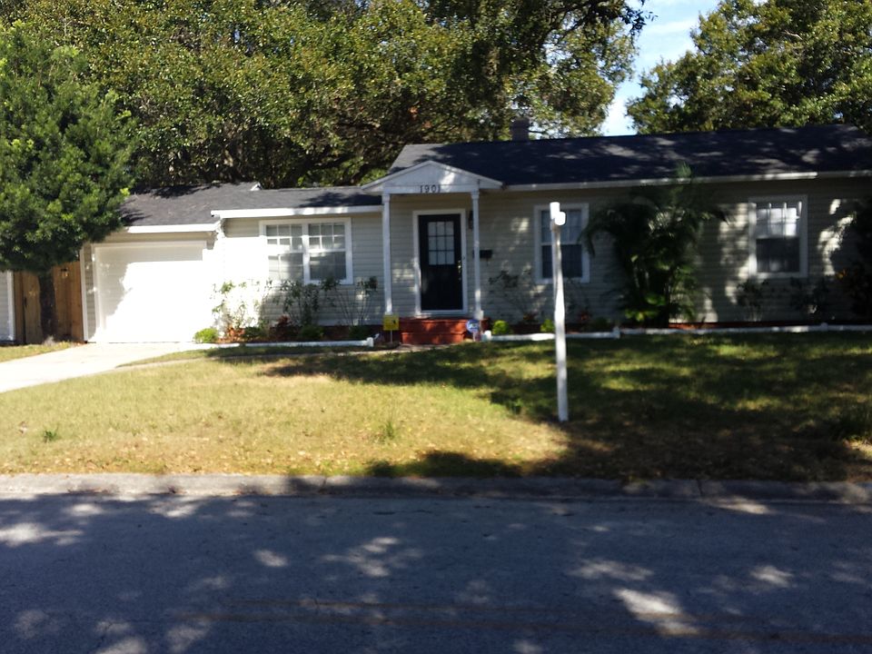 1st image of 1901 24th Ave N