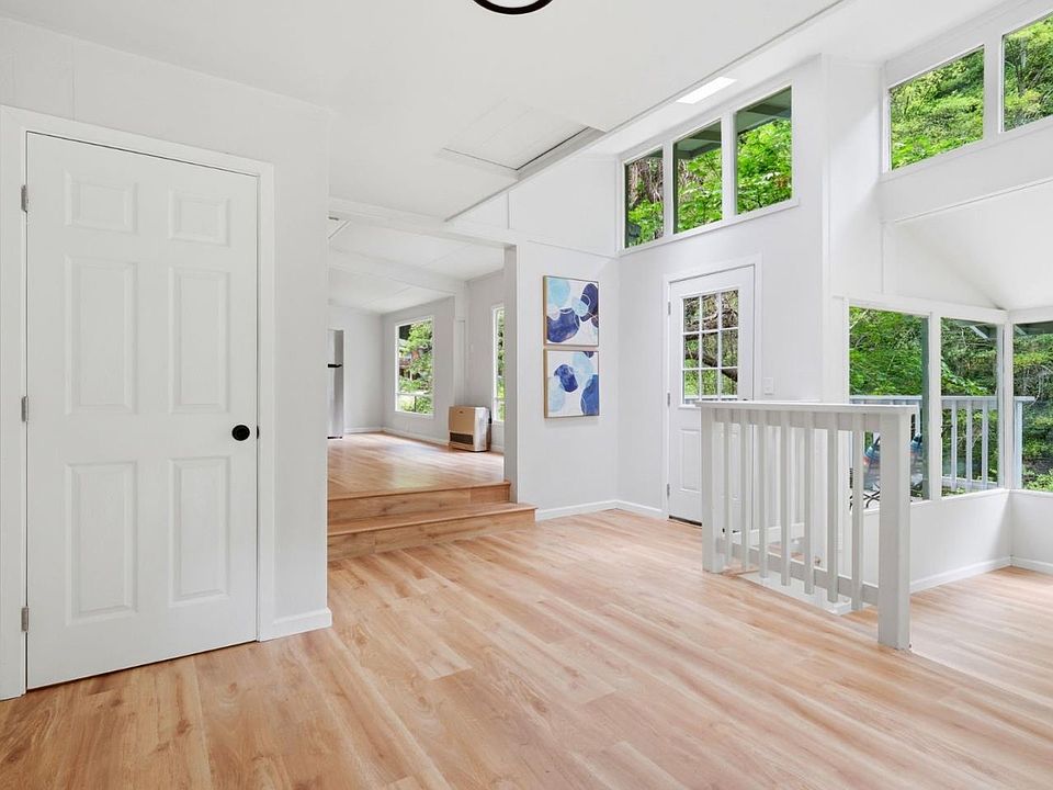 1st image of 265 Brown Gables Rd #32