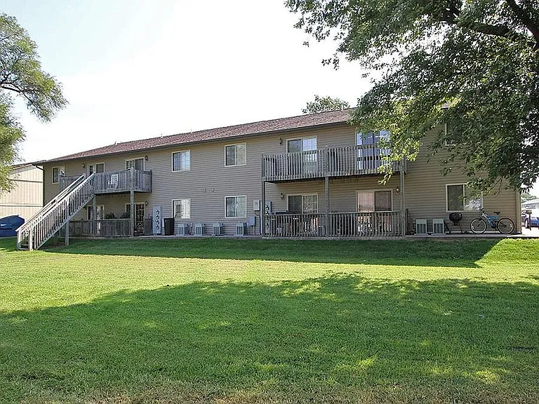 Cedar Pointe — Photo 5