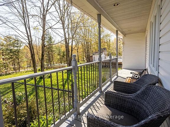 3rd image of 2468 Gagne Rd