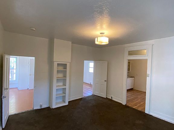 3rd image of 714 Cromwell Ave SE