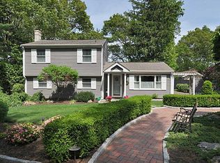 89 Duck Cove Ln, North Kingstown, RI 02852