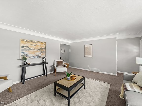 5th image of 7297 Beresford Ave