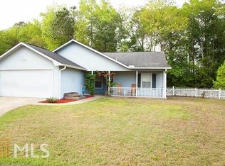 124 Lake Wisteria Ct, Kingsland, GA 31548