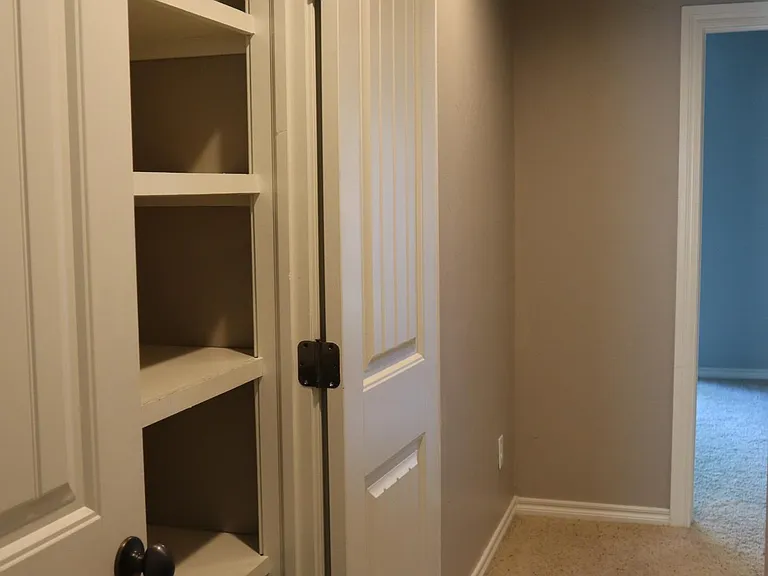 418 Addington — Photo 59
