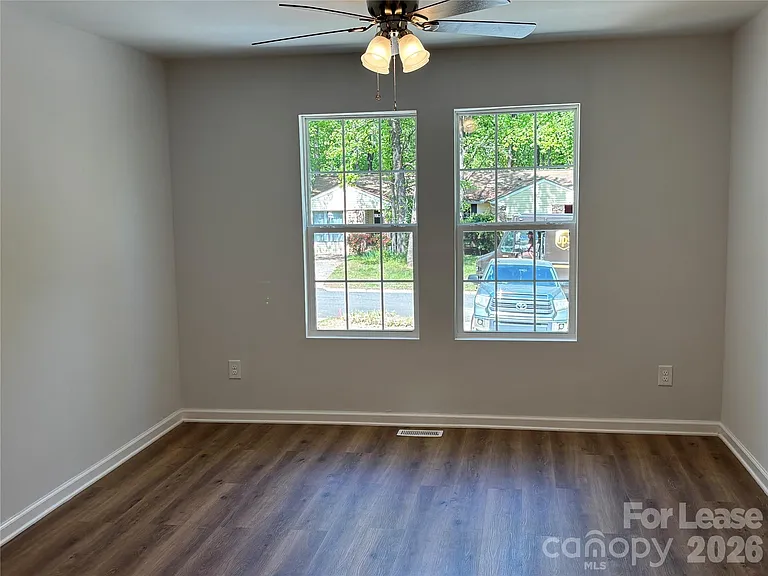 6211 Spanish Oak Rd — Photo 11