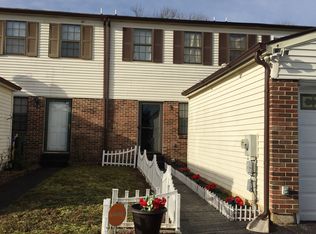 212 Springwood Dr, Bear, DE 19701