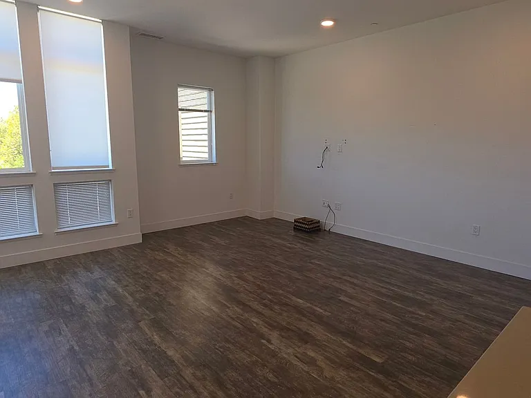 3658 Capitol Ave #306A — Photo 7