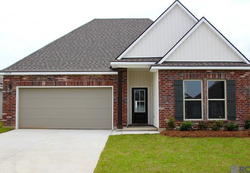 1st image of 15528 Rocco Dr