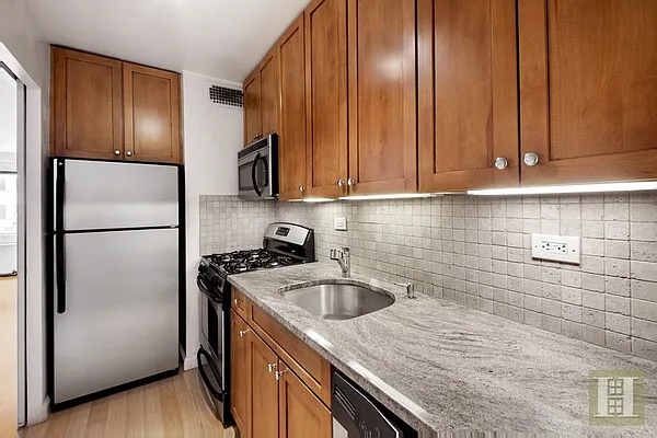 Sold by Halstead Real Estate | media 9