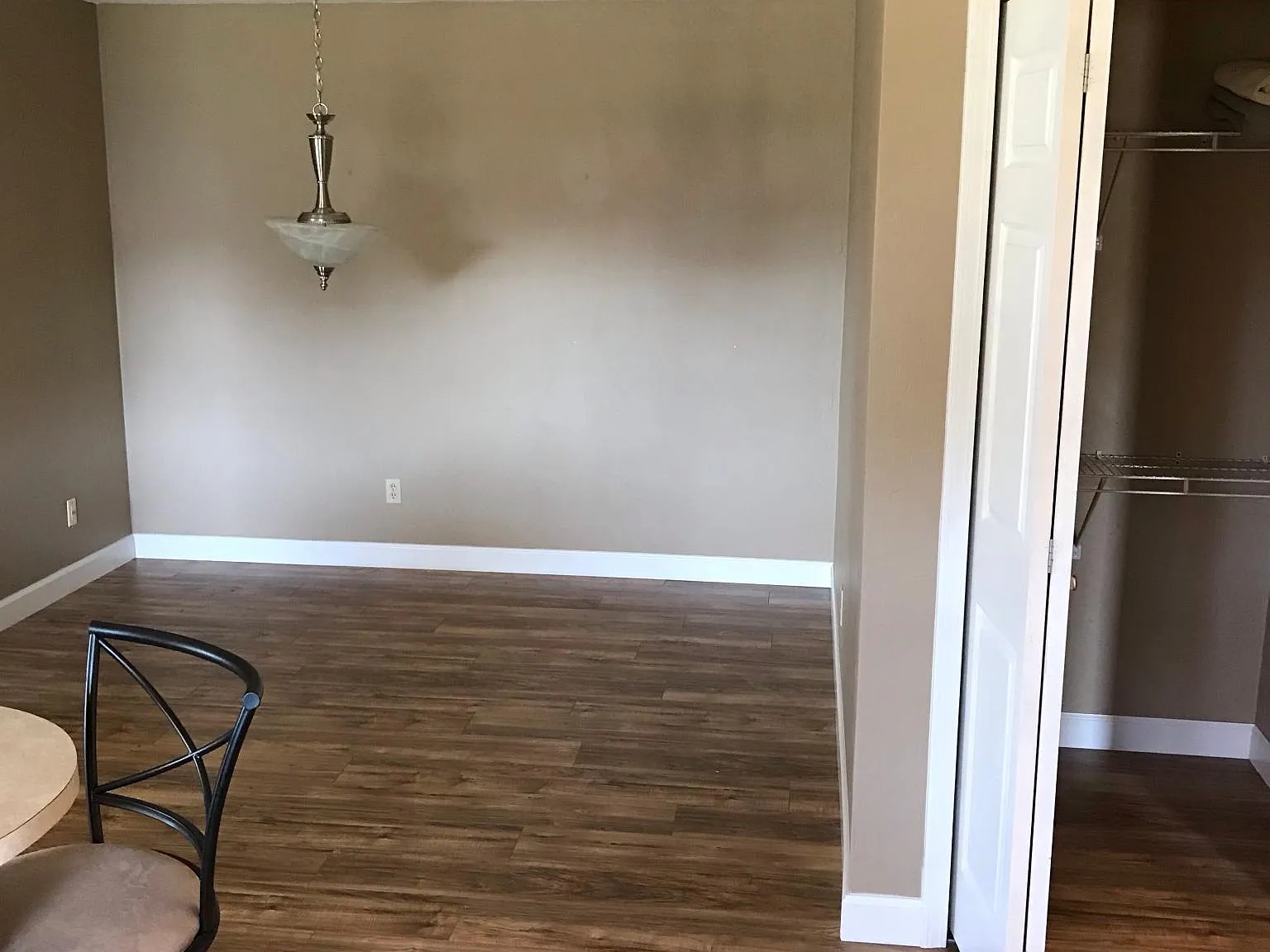 419 Shangri La Cir — Photo 2