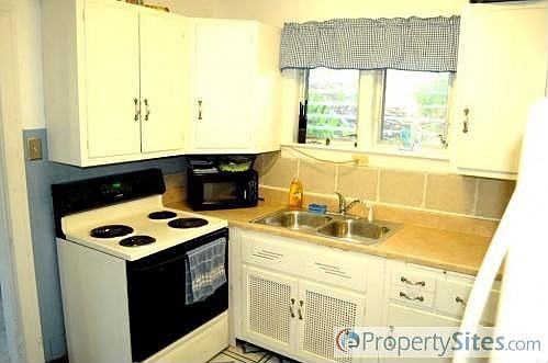 5th image of 314 Griffen St
