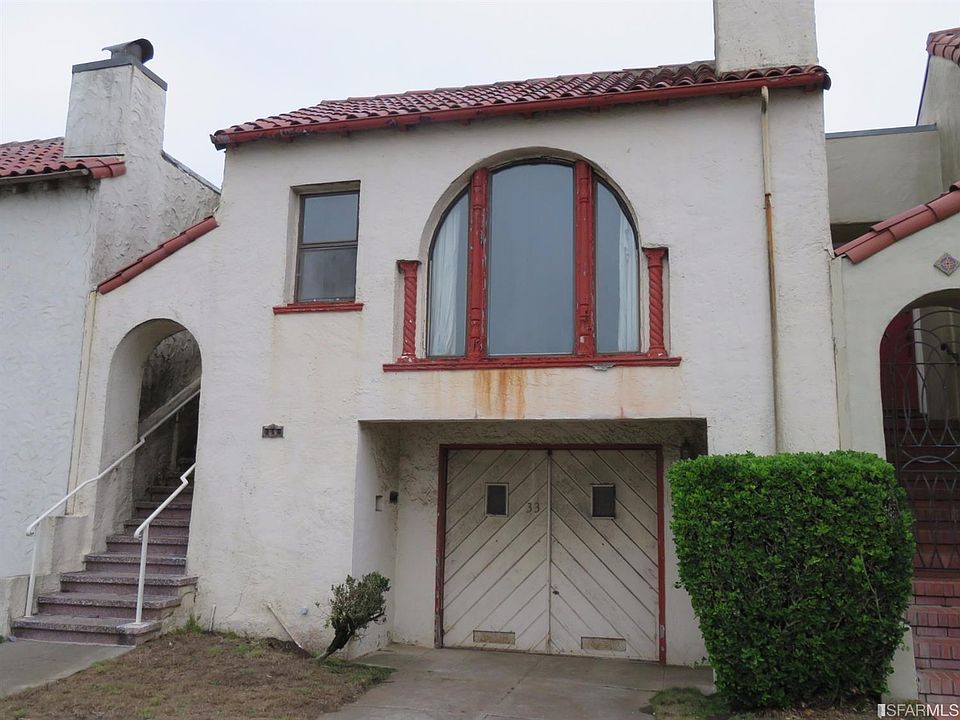 1st image of 33 Teresita Blvd