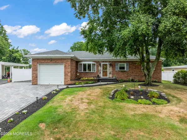 282 Parkview Terrace, Lincroft, NJ 07738