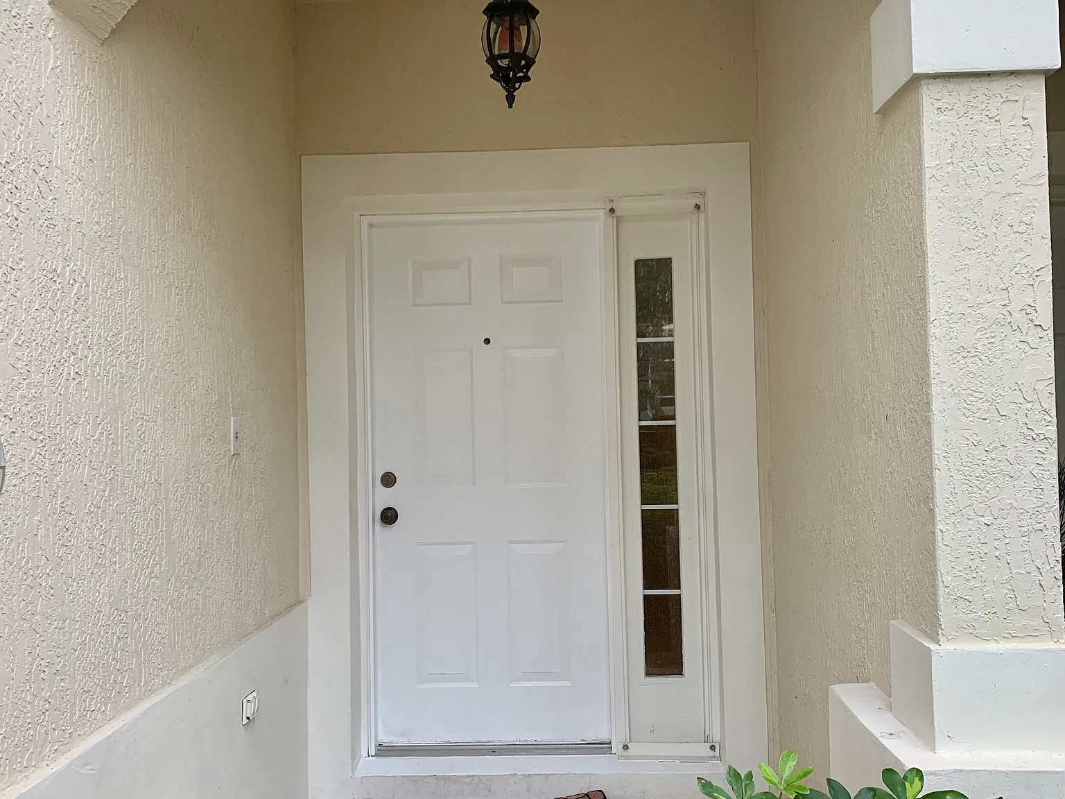 3 bed, 2.5 bath, 1860 sqft, $2,650 — Photo 1