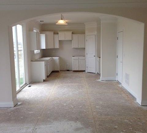 3rd image of 203 Glen Crossing Dr #128