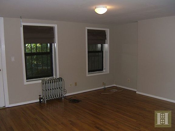4th image of 111 Bergen St #1