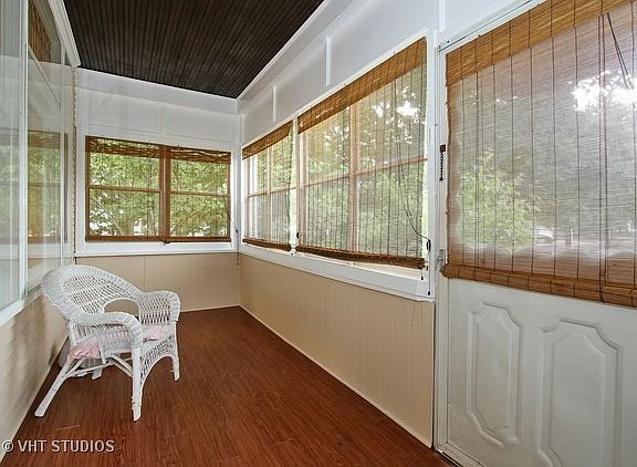 2nd image of 1044 Marengo Ave